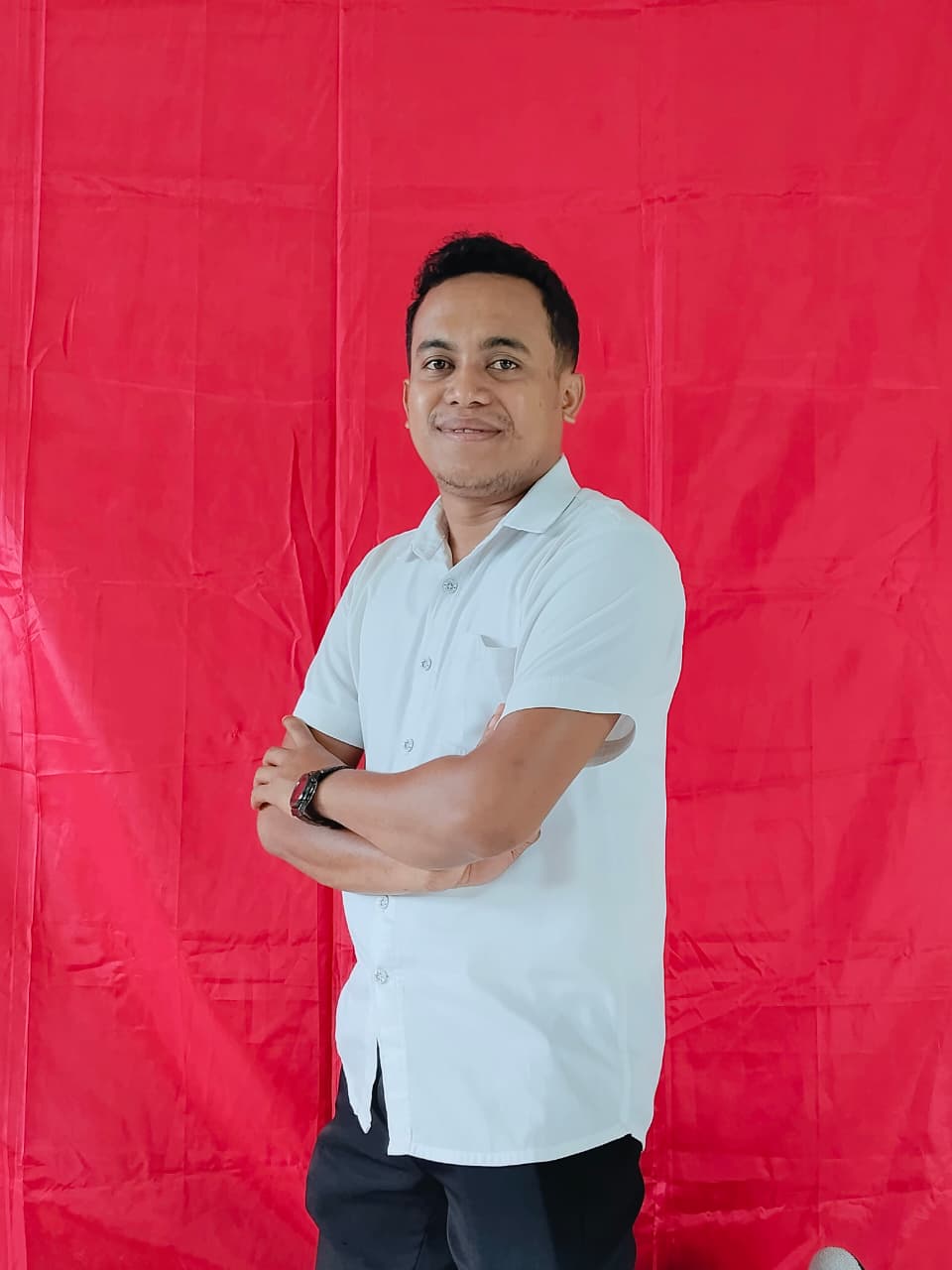 Gregorius Marteiro Teku,S.Pd.,Gr